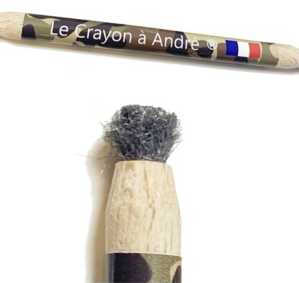Двусторонний мягкий чистящий карандаш Le Crayon